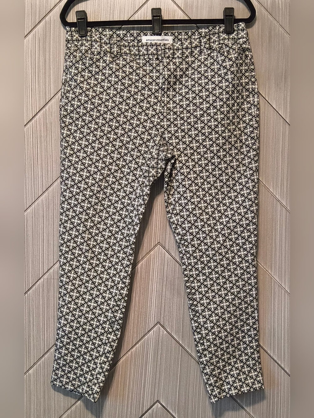 Amazon Essentials Sz 14 Black White Geo Print Ankle Pants Classic Minimalist